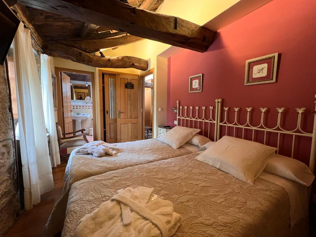 Maison d'hôtes Casa Pineiro à Monfero Extérieur photo
